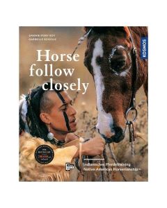 KOSMOS Horse follow closely
